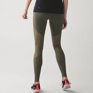 Lululemon Barre Star Pant in Fatigue Green size 6 NWT